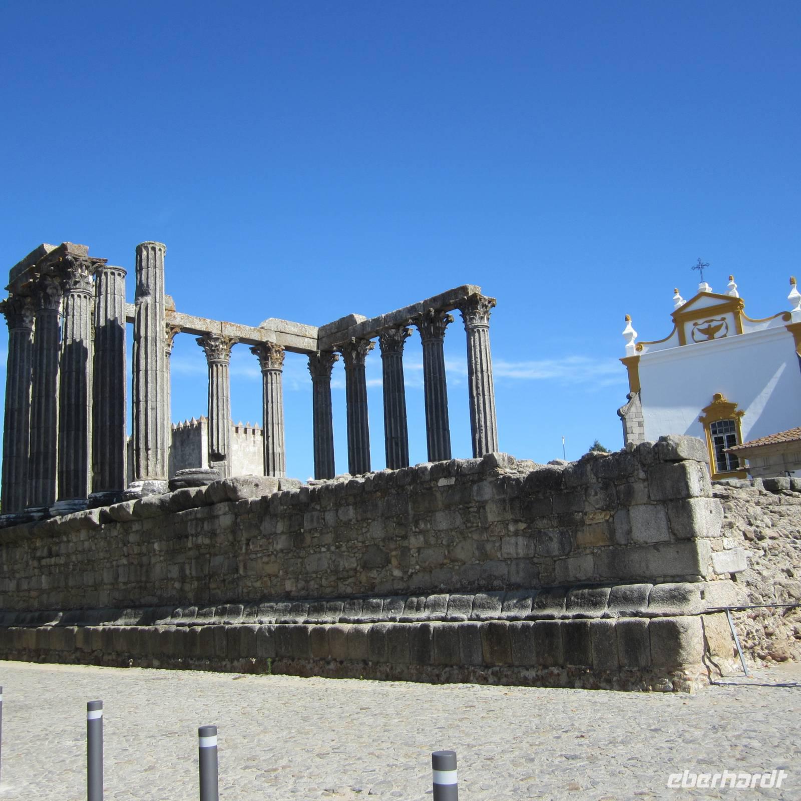 Évora &ndash; &copy; Barbara Mihut (Eberhardt TRAVEL)