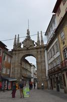 Torbogen Arco da Nova Porta in Braga &ndash; &copy; Maria Schneider (Eberhardt TRAVEL)