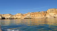 Tolle Küstenblicke auf unserer Bootstour &ndash; &copy; Petra Sauer (Eberhardt TRAVEL)