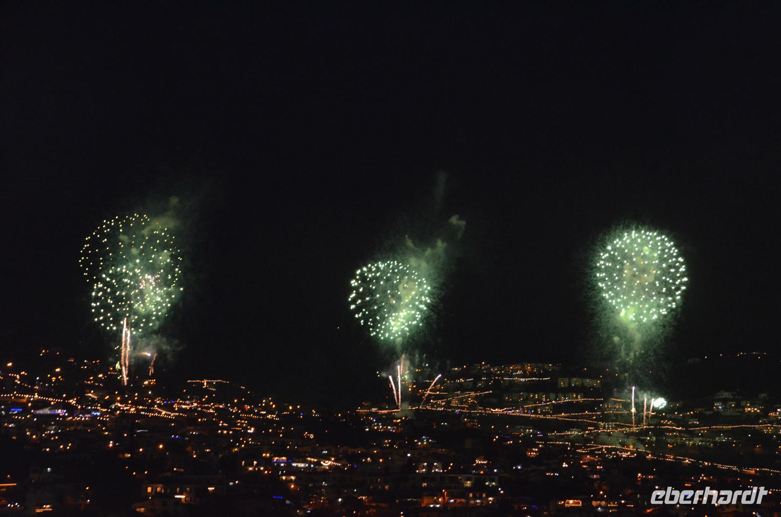 Feuerwerk Funchal &ndash; &copy; Helene Johannsen (Eberhardt TRAVEL)