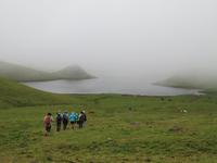 Kraterwanderung auf Corvo &ndash; &copy; Anna Stiebing (Eberhardt TRAVEL)