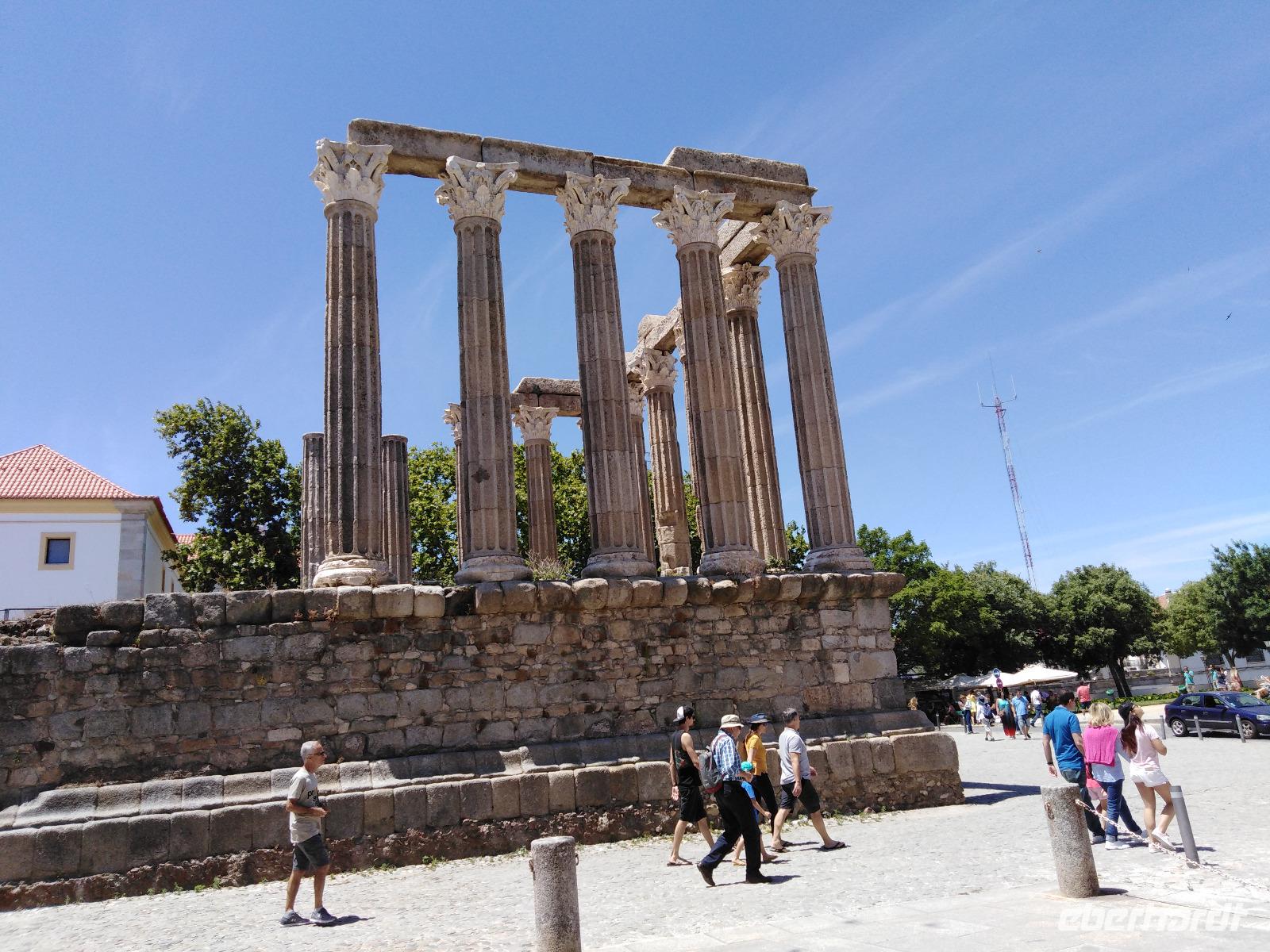 10.06.2019, Evora, Diana-Tempel &ndash; &copy; Jutta Petzold-Herrmann (Eberhardt TRAVEL)