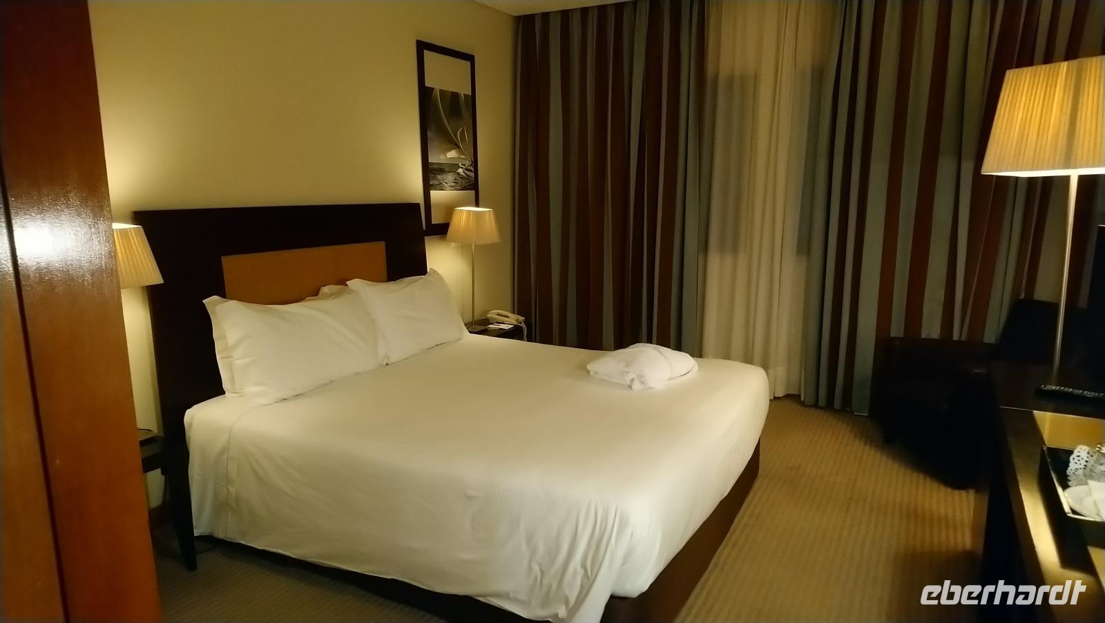 Hotelzimmer im Marina Atlantico Ponta Delgada &ndash; &copy; Laura Schäfer (Eberhardt TRAVEL)