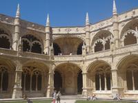 Lissabon - Hieronymuskloster, Kreuzgang &ndash; &copy; Hans-Joachim Trutz (Eberhardt TRAVEL)