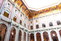 Börse in Porto &ndash; &copy; Olivia Wolk (Eberhardt TRAVEL)