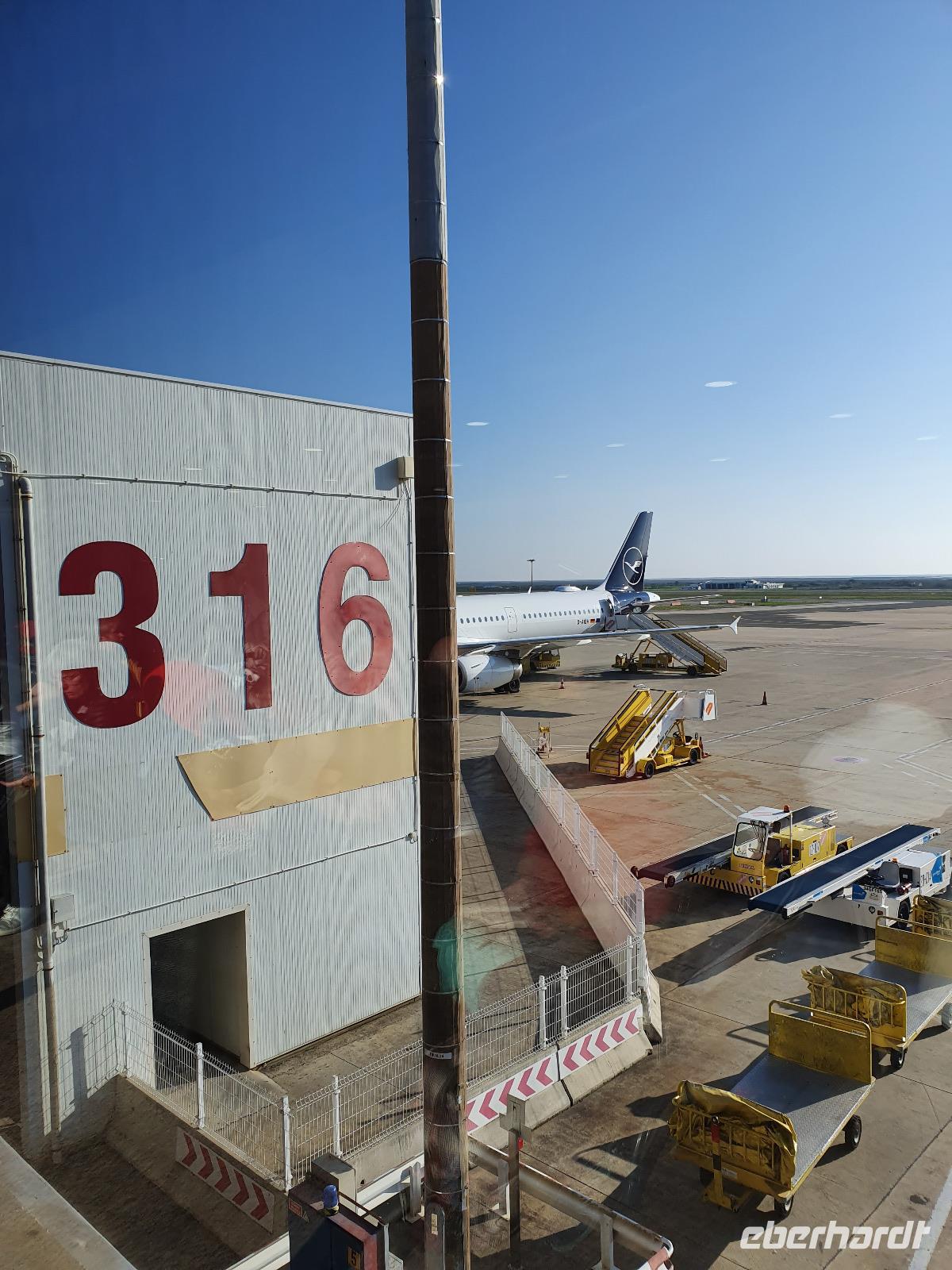Flughafen Faro &ndash; &copy; Sophia Bär (Eberhardt TRAVEL)
