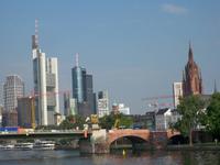 Alt und Neu in Frankfurt am Main &ndash; &copy; Irene Schneider (Eberhardt TRAVEL)