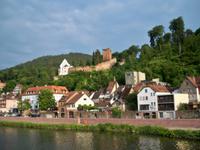 Miltenberg mit Ruine Mildenburg &ndash; &copy; Irene Schneider (Eberhardt TRAVEL)