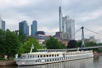 Skyline Frankfurt am Main &ndash; &copy; Irene Schneider (Eberhardt TRAVEL)