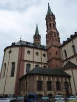 Würzburg Dom &ndash; &copy; Steffi Zimmermann (Eberhardt TRAVEL)