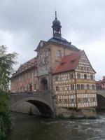 DSCN0586  altes Rathaus mit Regnitz &ndash; &copy; Kerstin Veit (Eberhardt TRAVEL)