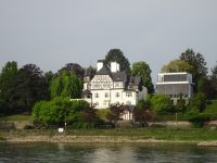 Rheinufer &ndash; &copy; Sabine Letzybyll (Eberhardt TRAVEL)