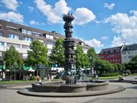 Historiensäule, Koblenz &ndash; &copy; Irene Schneider (Eberhardt TRAVEL)