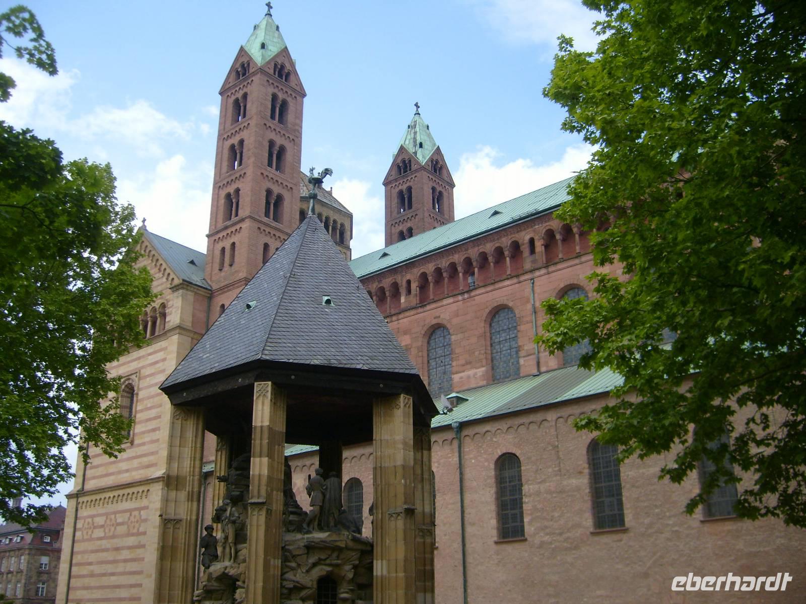 Dom in Speyer &ndash; &copy; Eva-Maria Strauß-Eberhardt (Eberhardt TRAVEL)