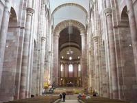 Im Dom Speyer &ndash; &copy; Irene Schneider (Eberhardt TRAVEL)