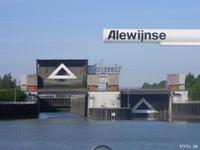 Rheinschleuße &ndash; &copy; Günter Löwe (Eberhardt TRAVEL)
