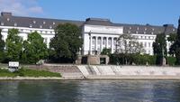 Schloss Koblenz &ndash; &copy; Eva-Maria Strauß-Eberhardt (Eberhardt TRAVEL)
