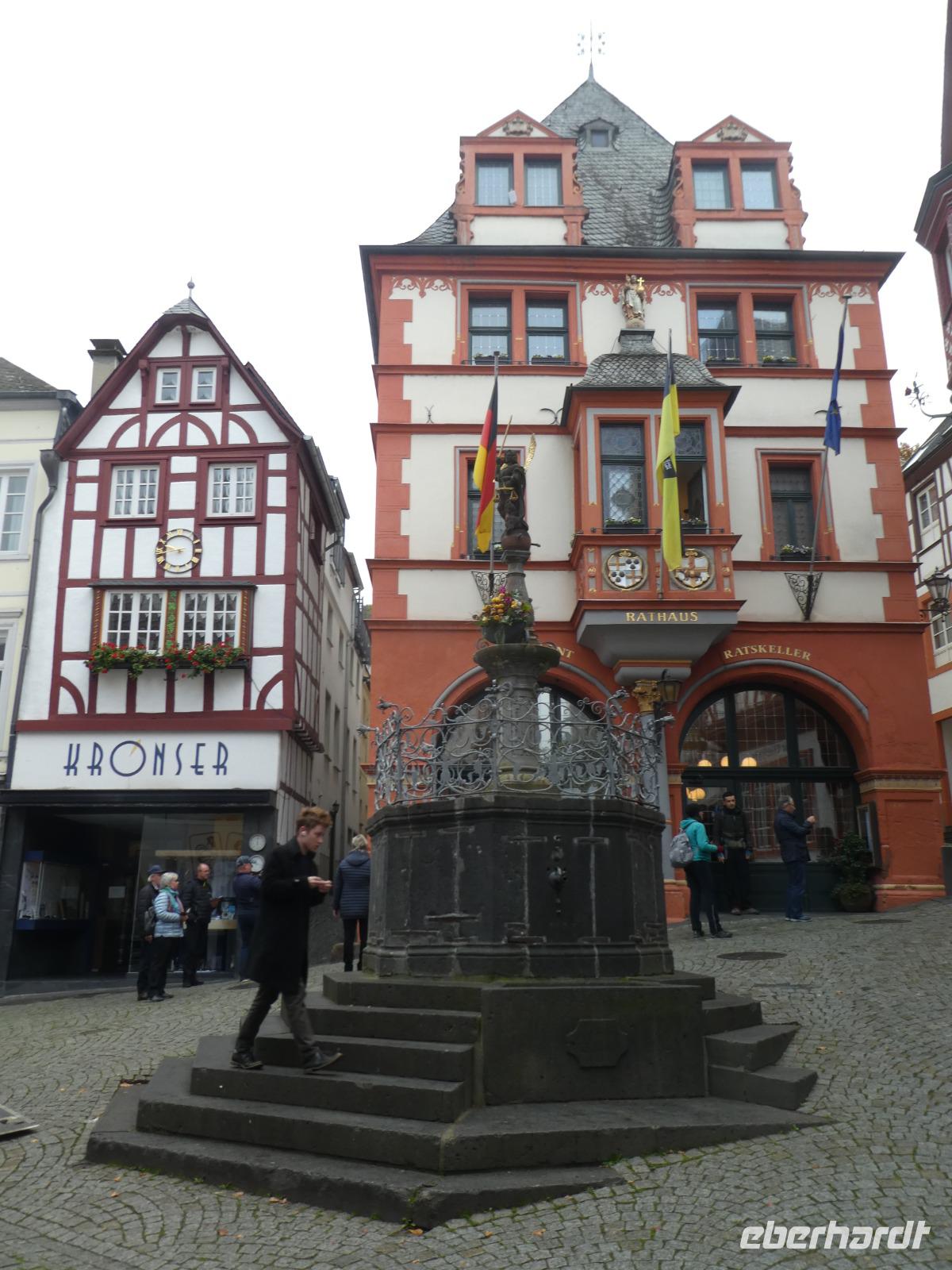 Bernkastel markt &ndash; &copy; Kerstin Hugel (Eberhardt TRAVEL)