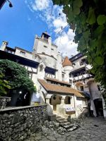 Im Burghof &ndash; &copy; Simone Willner (Eberhardt TRAVEL)