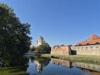 Fagaras - Wehrburg & Kirche &ndash; &copy; Annette Profft (Eberhardt TRAVEL)