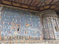 Typisches Voronet- Blau &ndash; &copy; Annette Profft (Eberhardt TRAVEL)