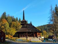 Typische Holzkirche &ndash; &copy; Monika Cortese (Eberhardt TRAVEL)