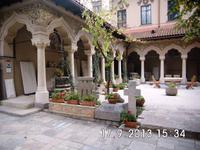 Im Klostergarten &ndash; &copy; Elke Storch (Eberhardt TRAVEL)