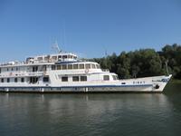 Schiff von Ceausescu &ndash; &copy; Julian Bartsch (Eberhardt TRAVEL)