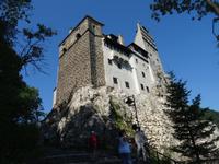 Burg Bran =Törzburg, (Dracula Burg) &ndash; &copy; Hans-Joachim Trutz (Eberhardt TRAVEL)