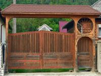 Biserica: Holztore &ndash; &copy; Magda-Viola Hanke (Eberhardt TRAVEL)