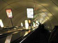 In der Metro &ndash; &copy; Marion Kottlos (Eberhardt TRAVEL)