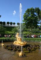 Springbrunnen mit Neptunfigur
