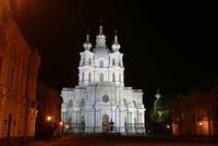 Smolny Kloster bei Nacht &ndash; &copy; Annett Müller (Eberhardt TRAVEL)