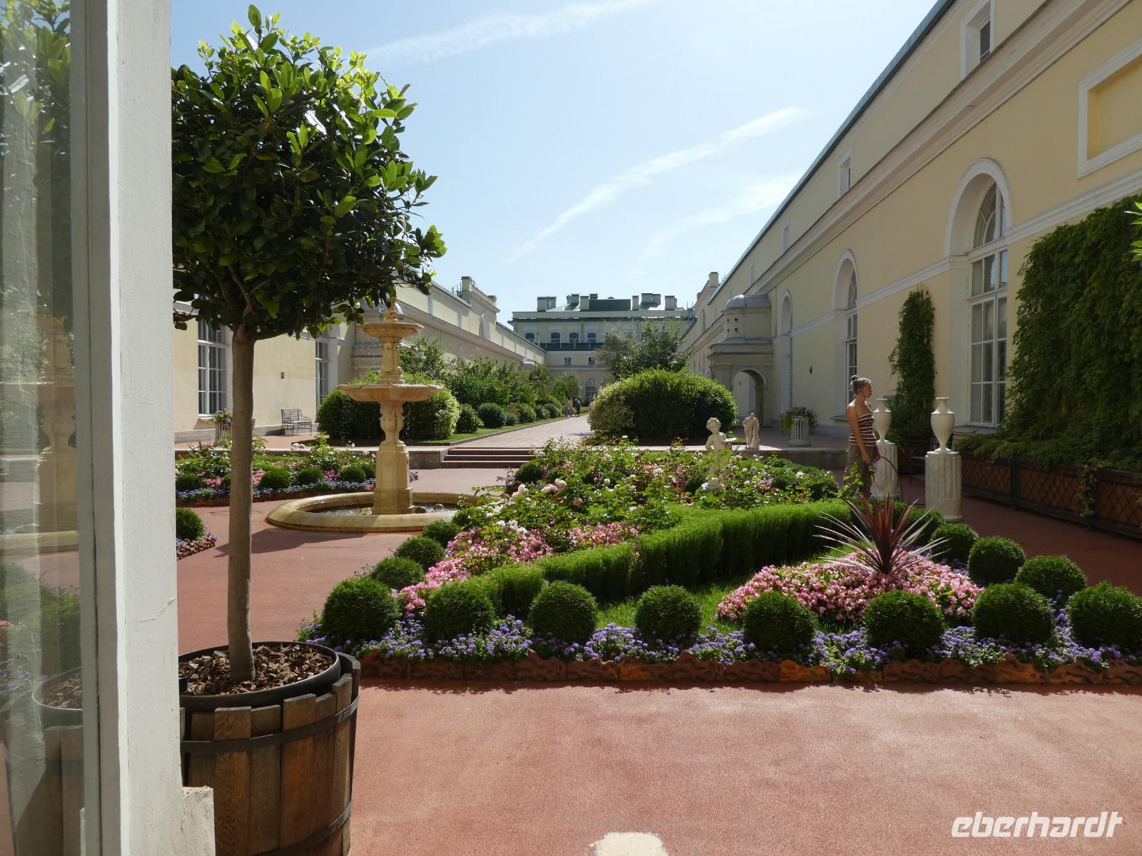 Park in der Eremitage &ndash; &copy; Alina Konstantinov (Eberhardt TRAVEL)
