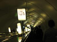 Weg zur U-Bahn &ndash; &copy; Anne Sturm (Eberhardt TRAVEL)