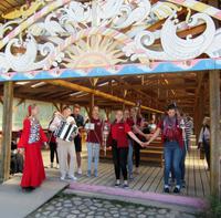 Mandrogy  - Schaschlik Party &ndash; &copy; Peggy Pfützner (Eberhardt TRAVEL)