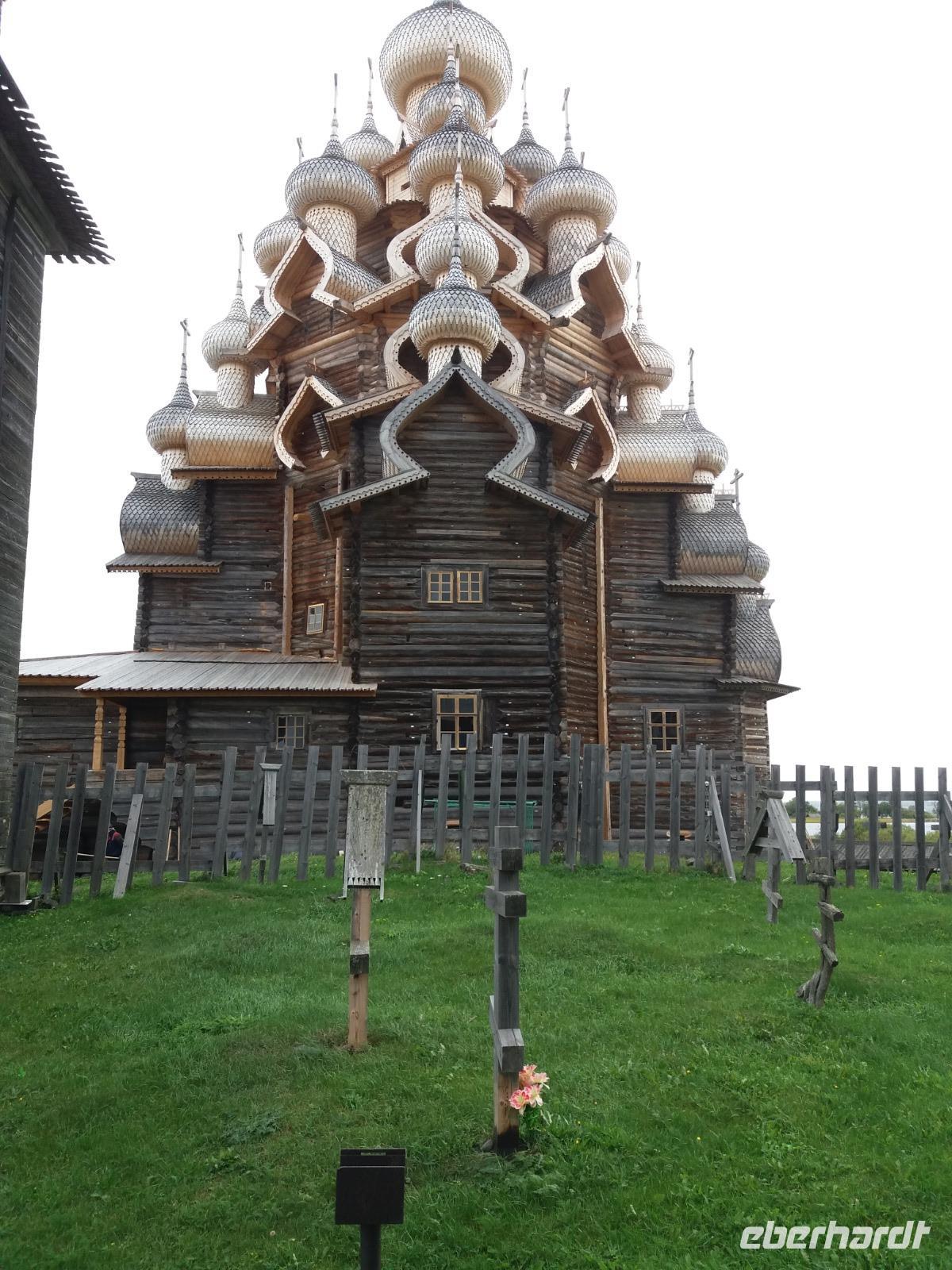 Mehrkuppelkirche Kischi &ndash; &copy; Sylvia Lehnort (Eberhardt TRAVEL)