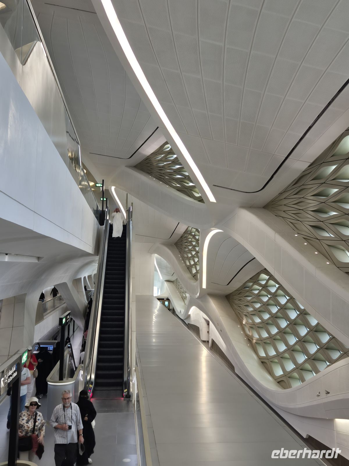 KAFD Metrostation &ndash; &copy; Frank Nimschowski (Eberhardt TRAVEL)