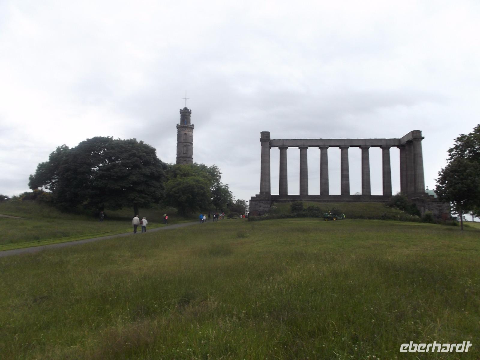 Bauten auf dem Calton Hill, Edinburgh &ndash; &copy; Michael Krause (Eberhardt TRAVEL)