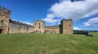 88 – Alnwick Castle &ndash; &copy; Vivien Fiedler (Eberhardt TRAVEL)