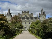 Inveraray Castle &ndash; &copy; Nicole Madeleine Ogola (Eberhardt TRAVEL)