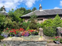 Luss am Loch Lomond  &ndash; &copy; Heike Jack (Eberhardt TRAVEL)