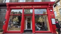036 – Edinburgh Elephant House &ndash; &copy; Vivien Fiedler (Eberhardt TRAVEL)