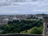 10. Tag: Edinburgh Castle – Blick vom Castle zum Calton Hill &ndash; &copy; Andreas Wolfsteller (Eberhardt TRAVEL)
