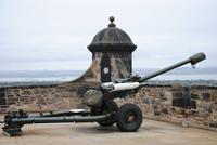 One ´o clock - Gun &ndash; &copy; Philipp Schmitz (Eberhardt TRAVEL)