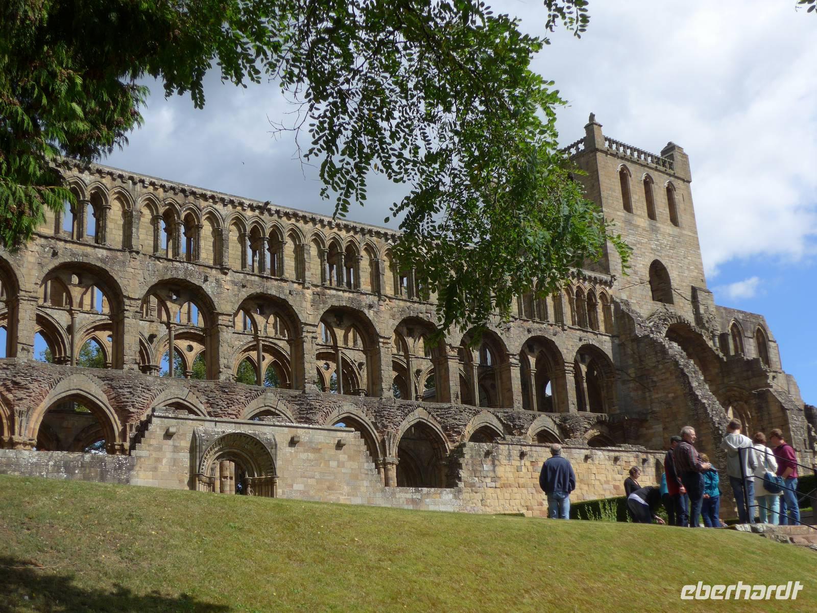 Jedburgh Abbey &ndash; &copy; Philipp Schmitz (Eberhardt TRAVEL)