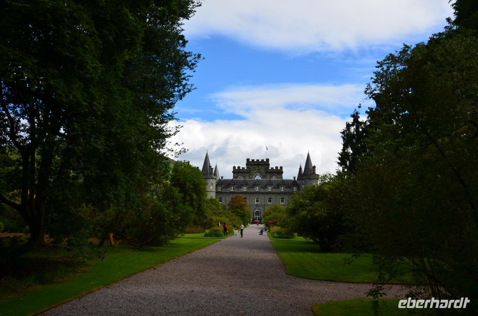 037 Inveraray Castle &ndash; &copy; Konrad Füssel (Eberhardt TRAVEL)