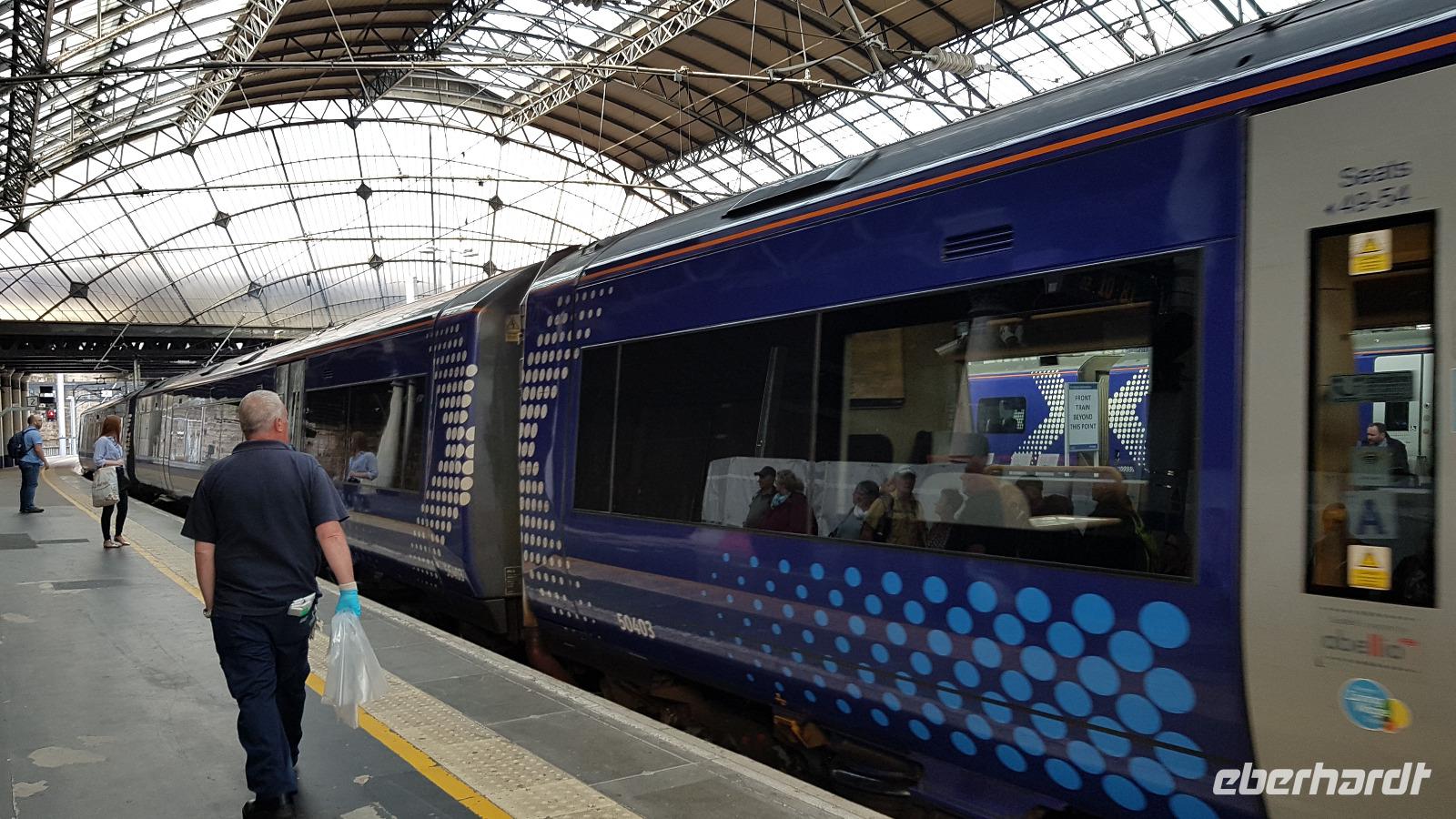 Queenstreet Glasgow 20180605 190213 &ndash; &copy; Marlies Thrum (Eberhardt TRAVEL)