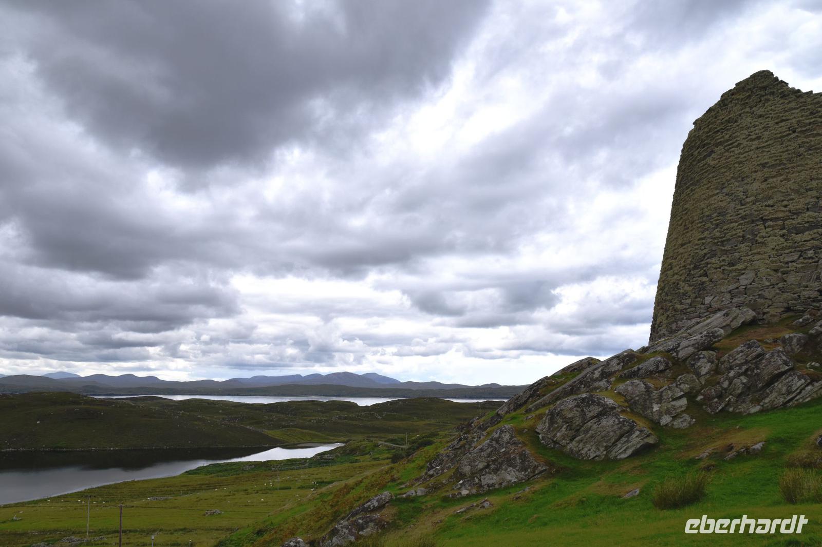192 Isle of Lewis, Dun Carloway Broch &ndash; &copy; Konrad Füssel (Eberhardt TRAVEL)
