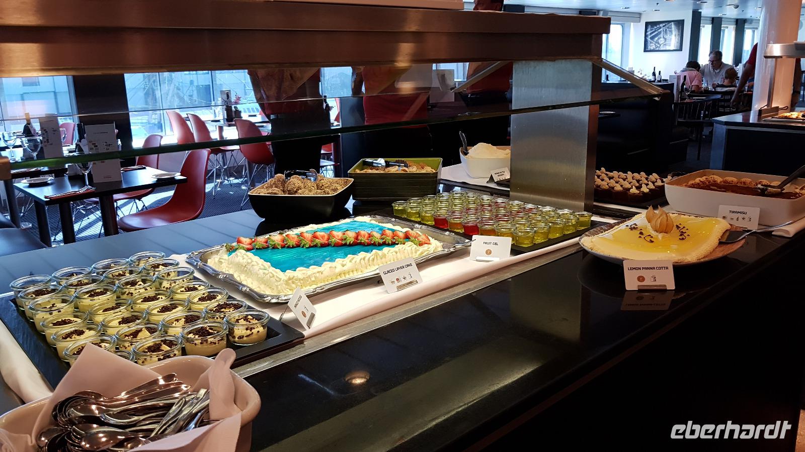 Buffett zum Dinner 20180811 171849 &ndash; &copy; Marlies Thrum (Eberhardt TRAVEL)